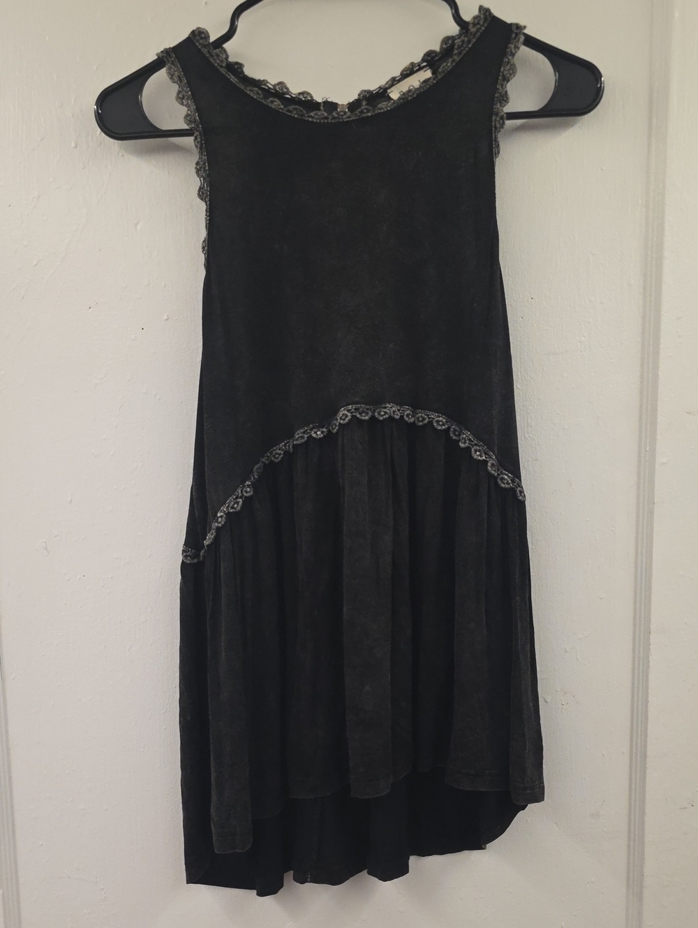 POL Black Mineral Wash High Low Babydoll Tank Top Small Boho Embroidered